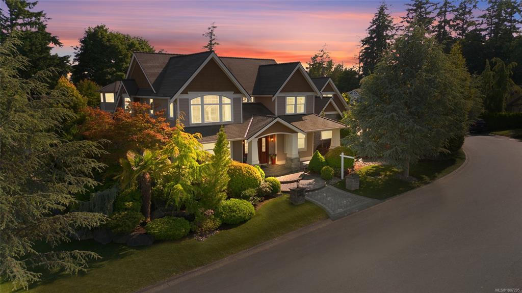 Fifth View of 4973 La Quinta Pl, Saanich, BC, V8Y 3G9