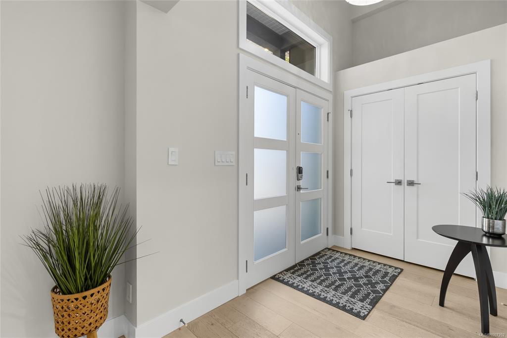 Fourth View of 4238 Hayden Crt, Saanich, BC, V8Z 6S2