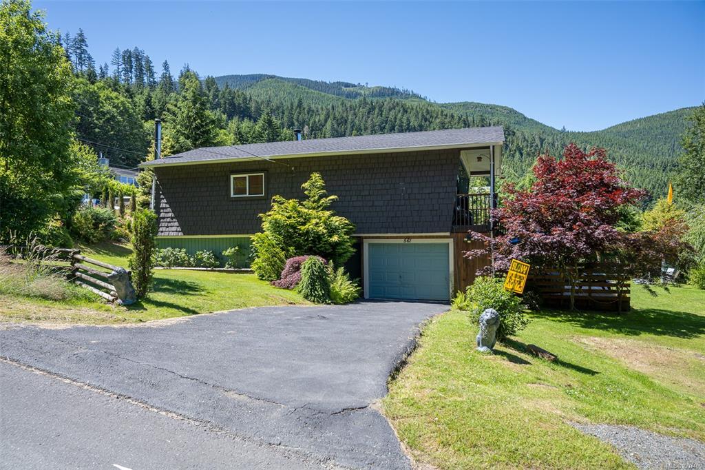 561 Macmillan Dr, 1007400, BC,