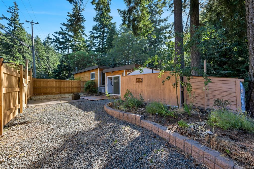 3901 Happy Valley Rd, 1007427, BC,