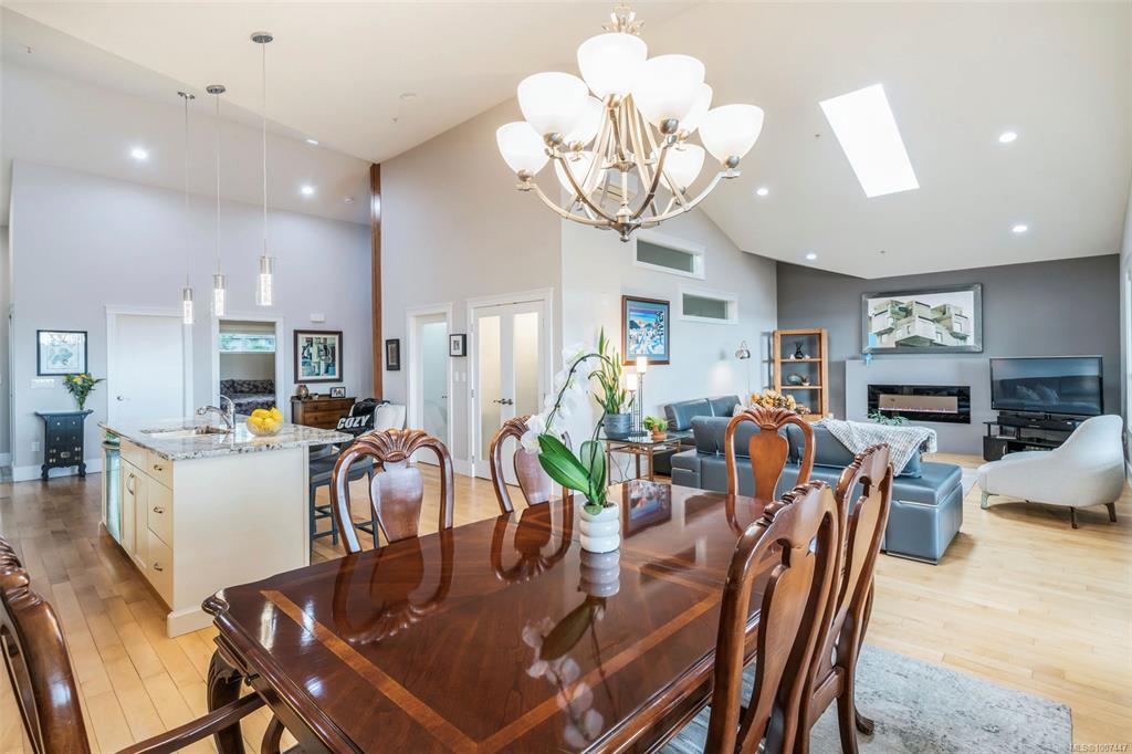Fourth View of 679 Terminal Ave, Nanaimo, BC, V9S 4K1