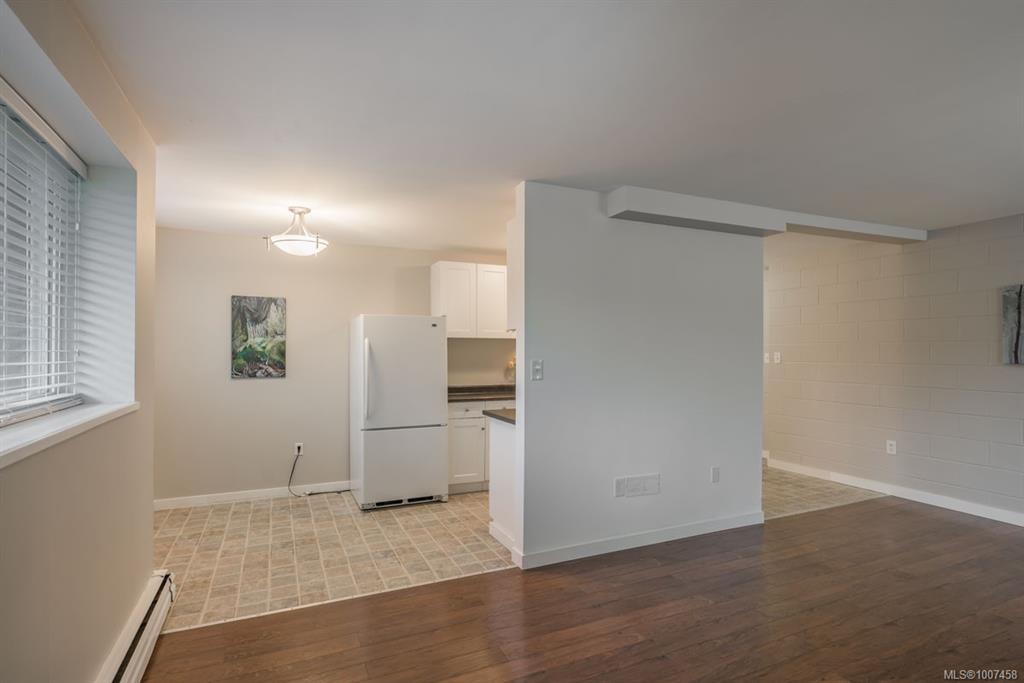 Fifth View of 1097 Bowen Rd, Nanaimo, BC, V9R 2A4