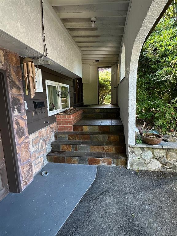 Fifth View of 301 Putter Pl, Nanaimo, BC, V9T 1V2