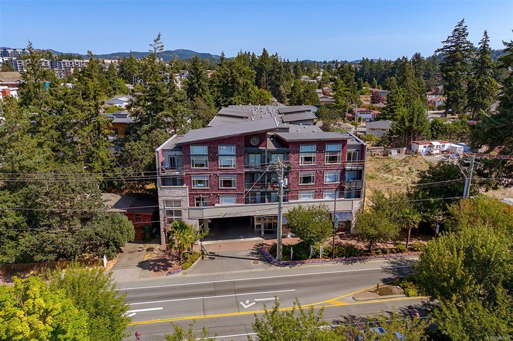 844 Goldstream Ave, 1007483, BC,