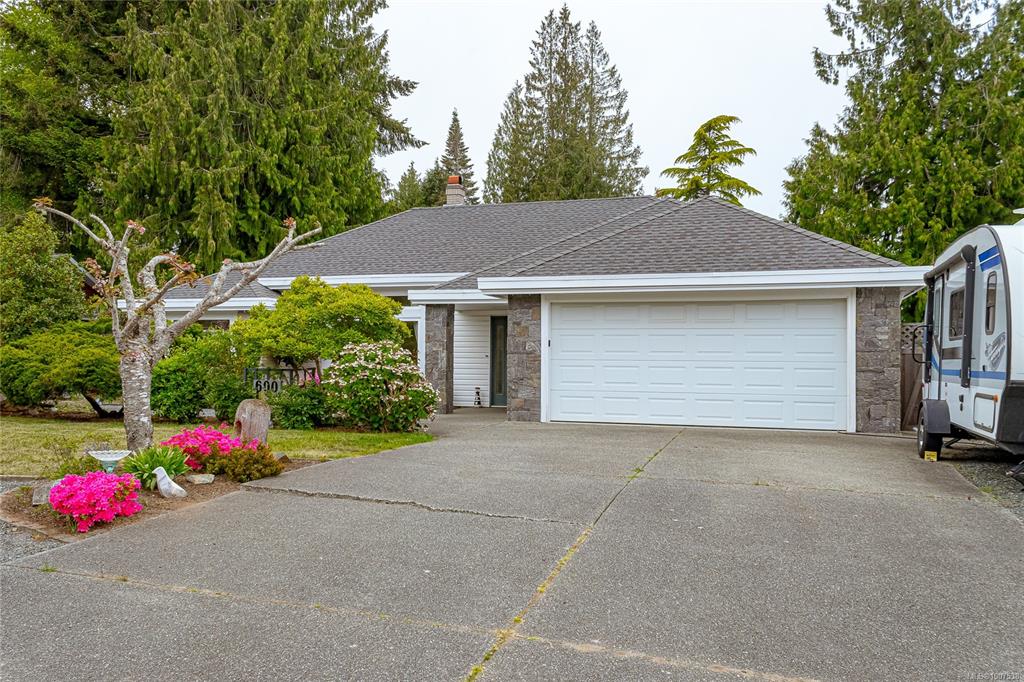 600 Nassau Cres, 1007538, BC,