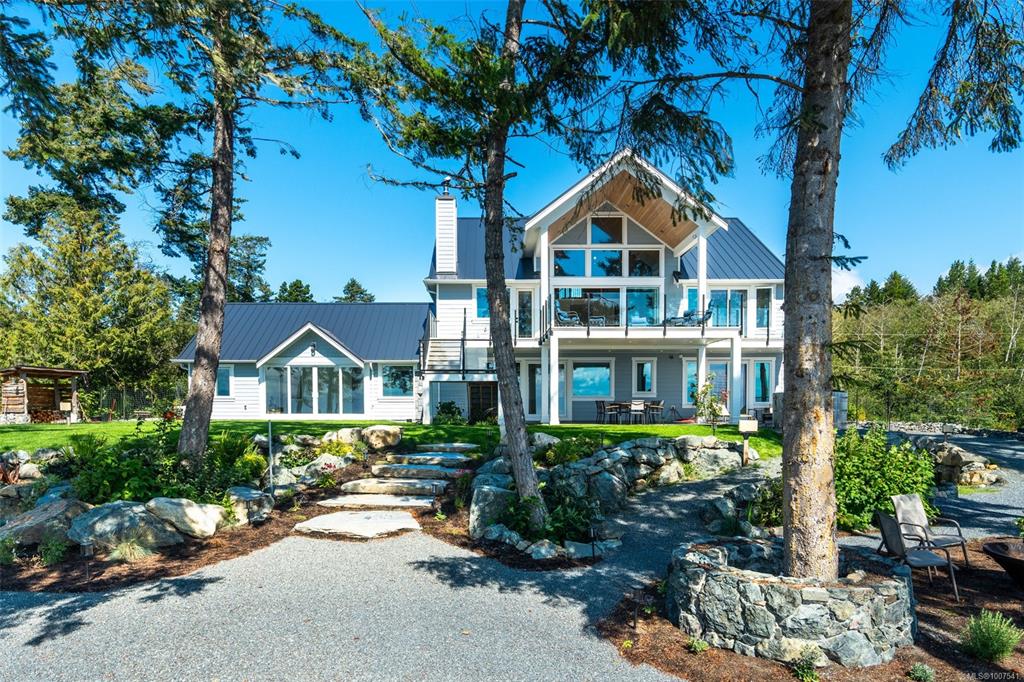 8805 West Coast Rd, 1007541, BC,