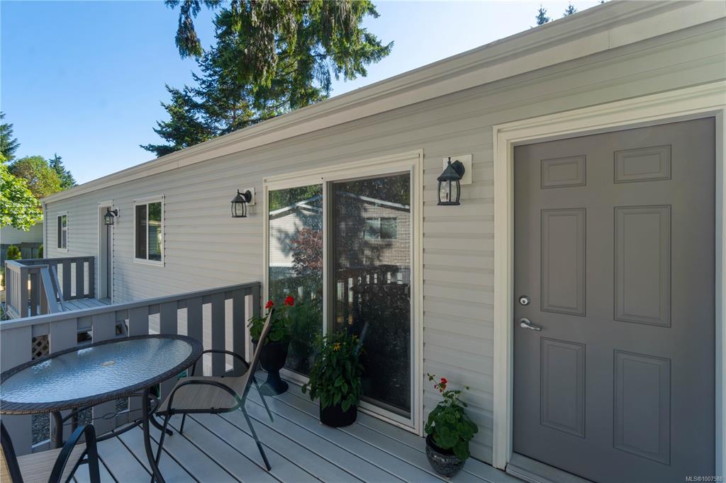 Fourth View of 25 Maki Rd, Nanaimo, BC, V9R 6N3