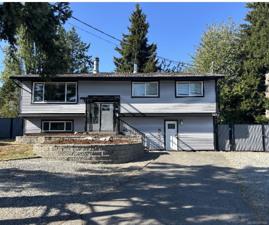 1732 James Way, 1007600, BC,