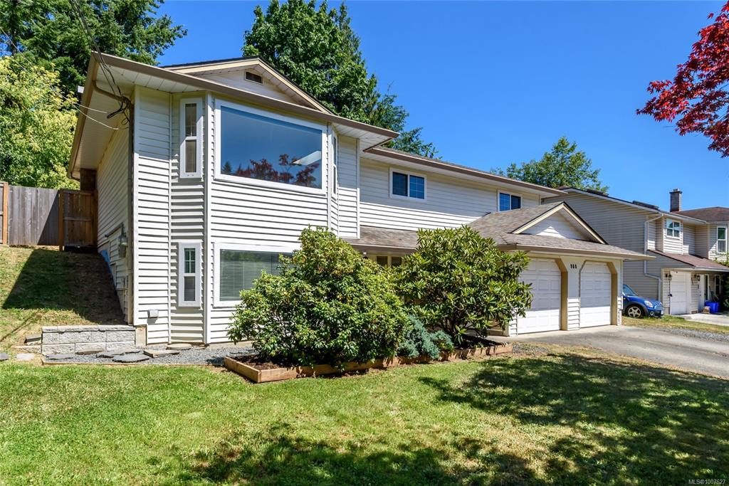 Third View of 980 Springbok Rd, Campbell River, BC, V9W 6J5