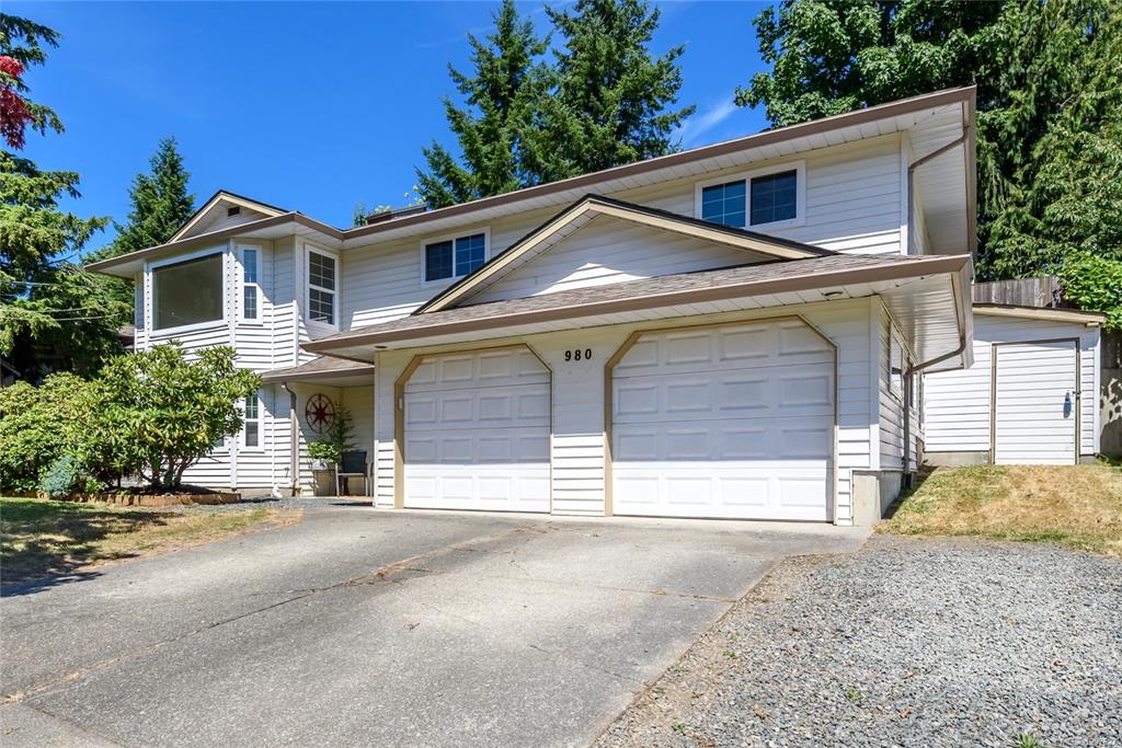 Fourth View of 980 Springbok Rd, Campbell River, BC, V9W 6J5
