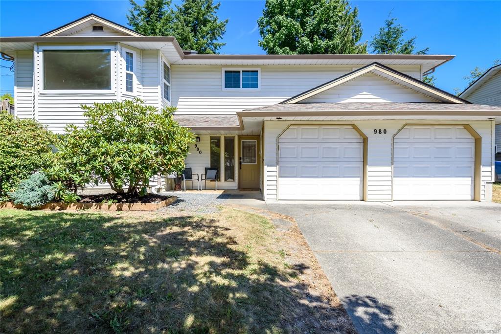 Fifth View of 980 Springbok Rd, Campbell River, BC, V9W 6J5
