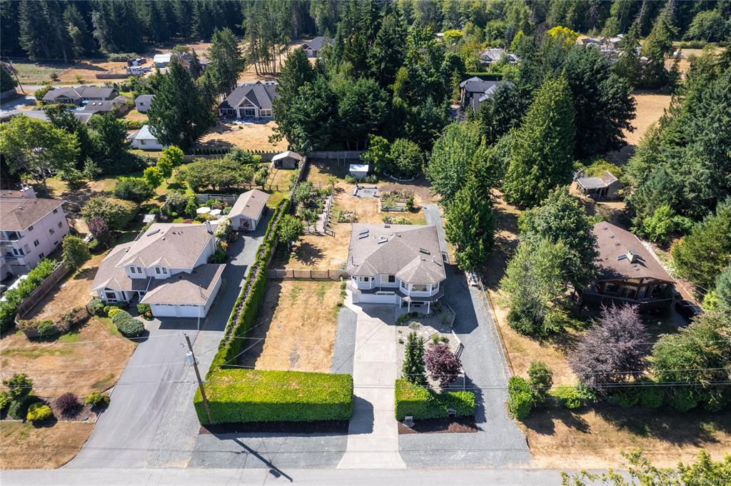 Third View of 1184 Centre Rd, Qualicum Beach, BC, V9K 2G8