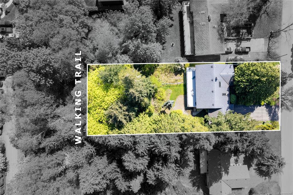 Fifth View of 651 Belyea Rd, Qualicum Beach, BC, V9K 1H4