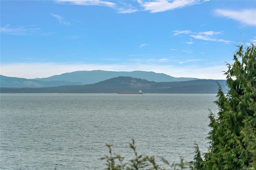 Second View of 5055 Lochside Dr, Saanich, BC, V8Y 2G1