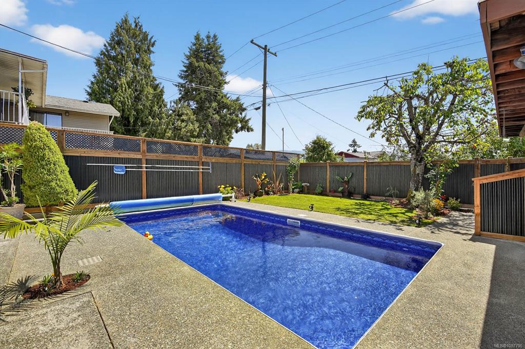 3782 Grieve Rd, 1007790, BC,