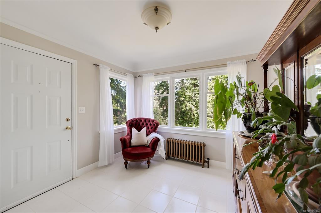 Fourth View of 1151 Reynolds Rd, Saanich, BC, V8P 2K5