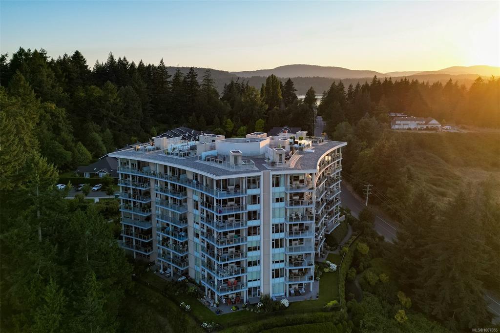 5388 Hill Rise Terr, 1007855, BC,