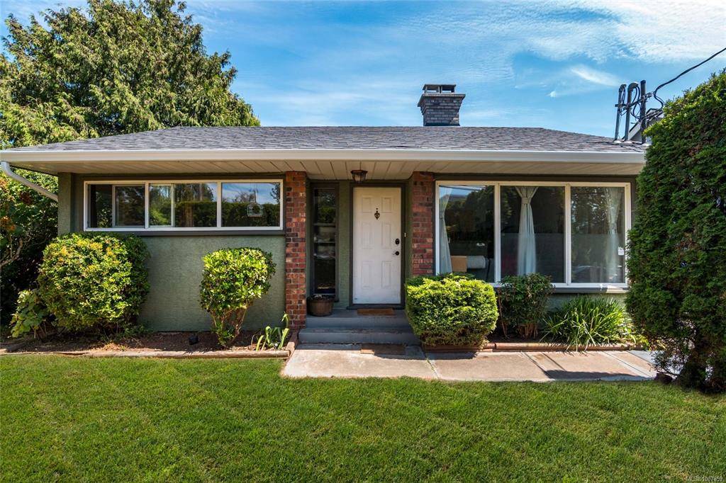 2727 Fifth St, 1007859, BC,