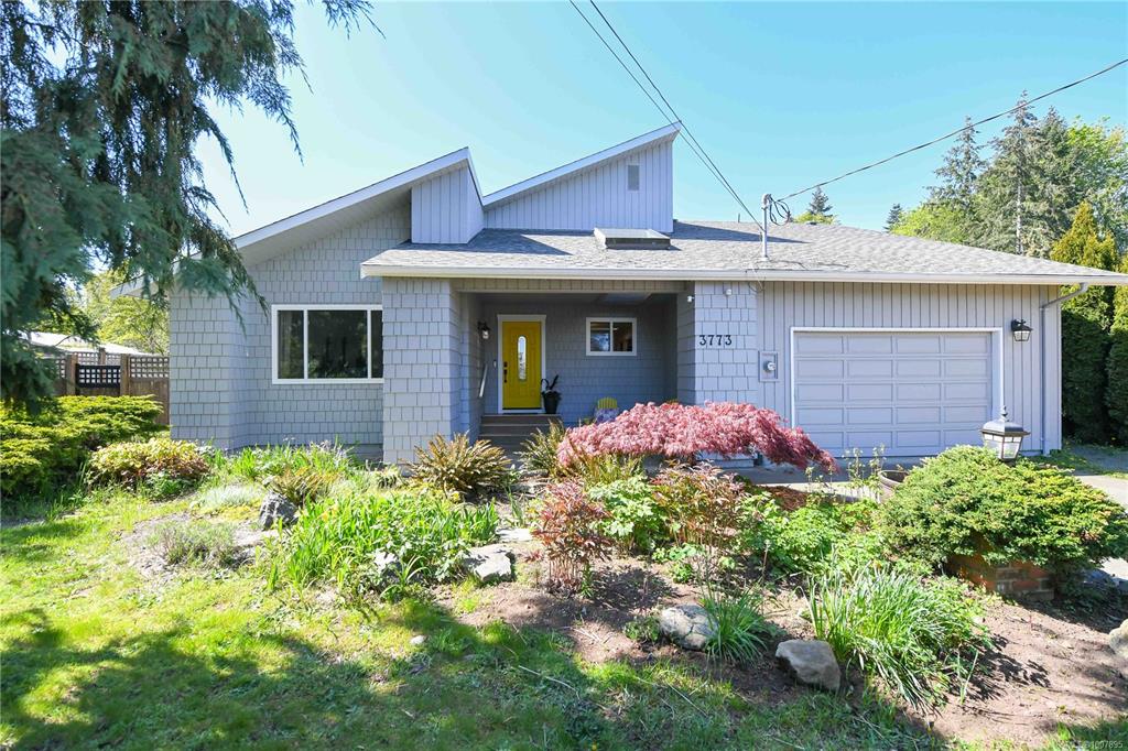 3773 Meredith Dr, 1007895, BC,