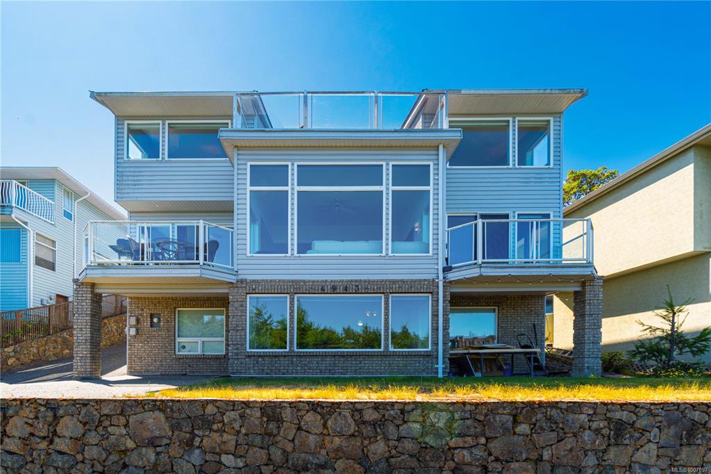 4943 Fillinger Cres, 1007897, BC,