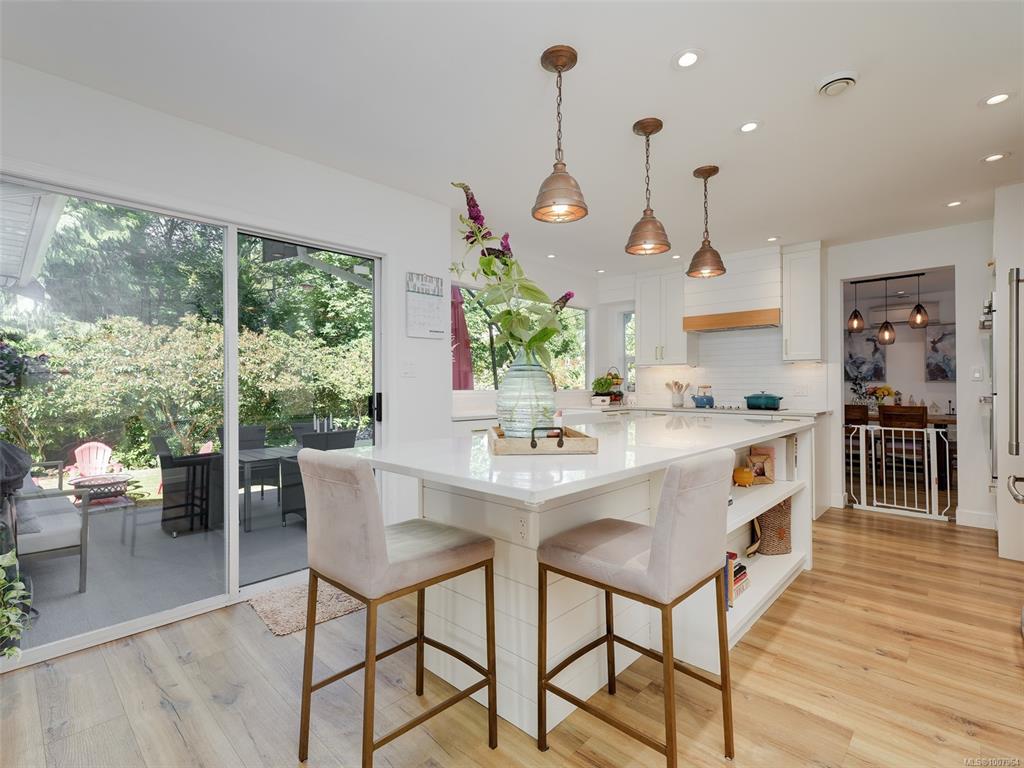Second View of 2146 Henlyn Dr, Sooke, BC, V9Z 0N5