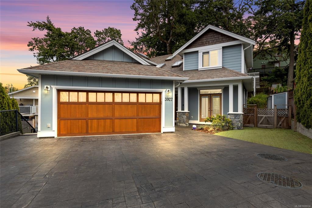 Third View of 3927 Druce Lane, Saanich, BC, V8P 0A2