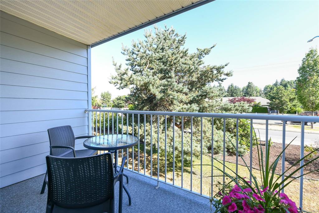 698 Aspen Rd, 1008044, BC,