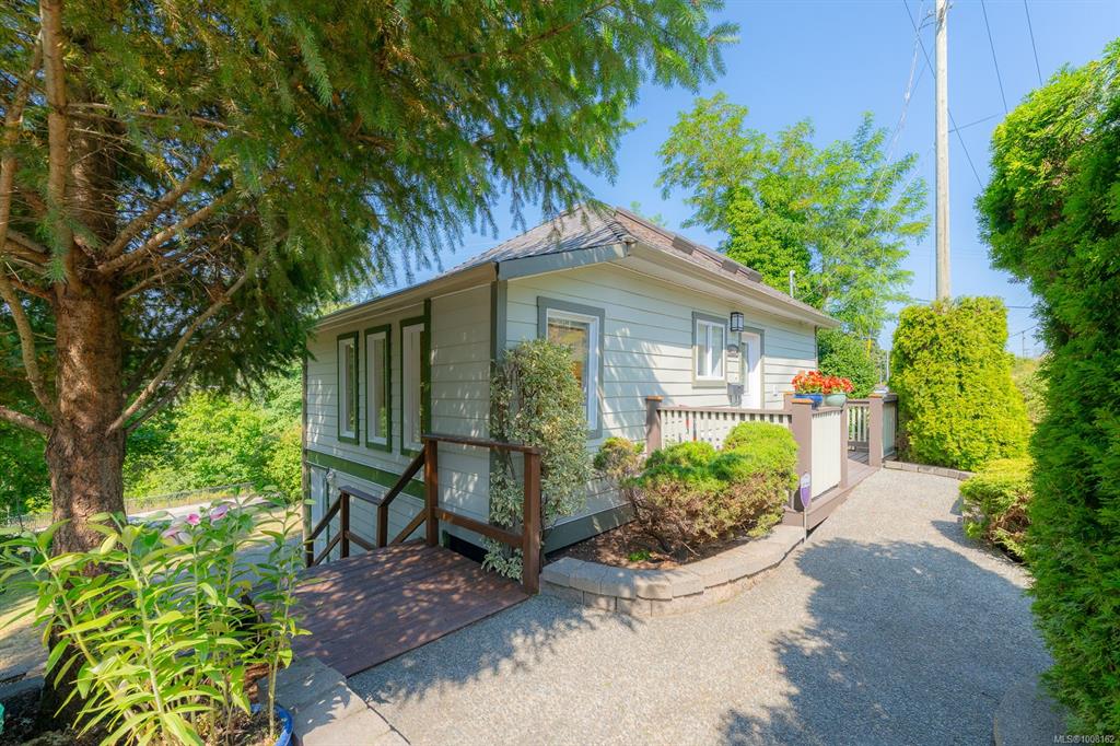 309 Pine St, 1008162, BC,
