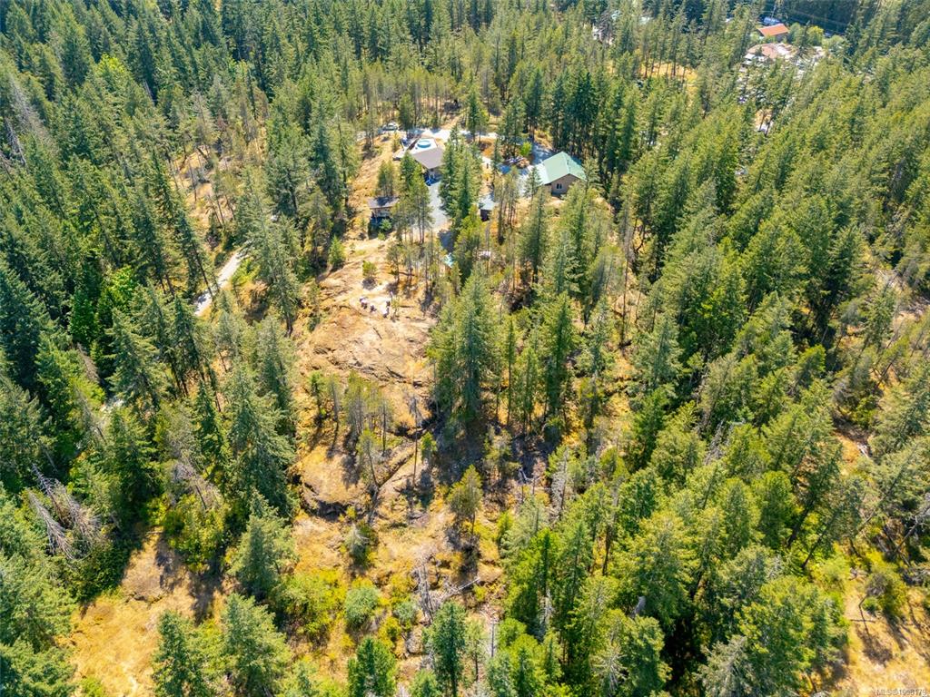 7800 Pacific Rim Hwy, 1008179, BC,