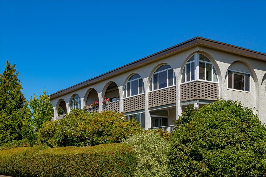 Fourth View of 2040 White Birch Rd, Marina Park, Sidney, BC, V8L 2R1