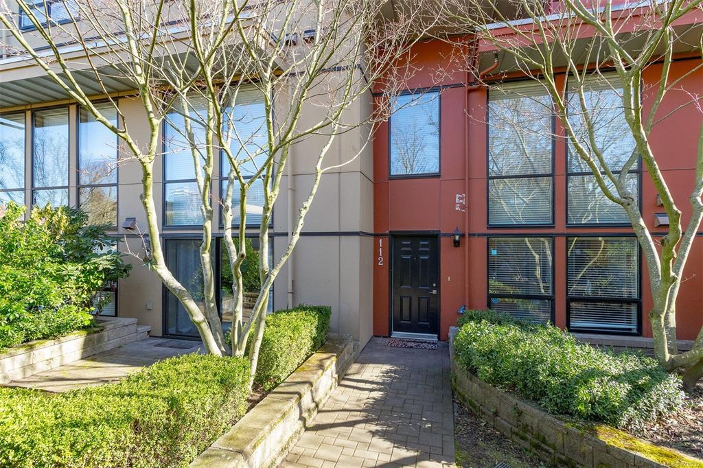 Fifth View of 880 Short St, Short Street Village, Saanich, BC, V8X 2V5