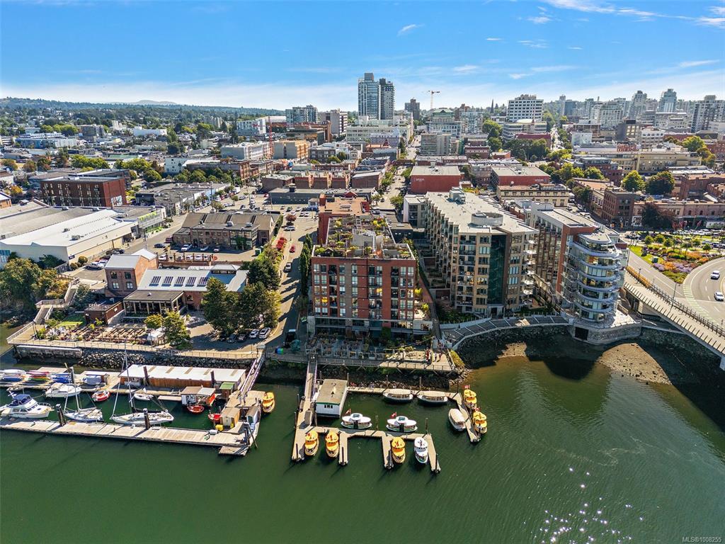 409 Swift St, 1008255, BC,