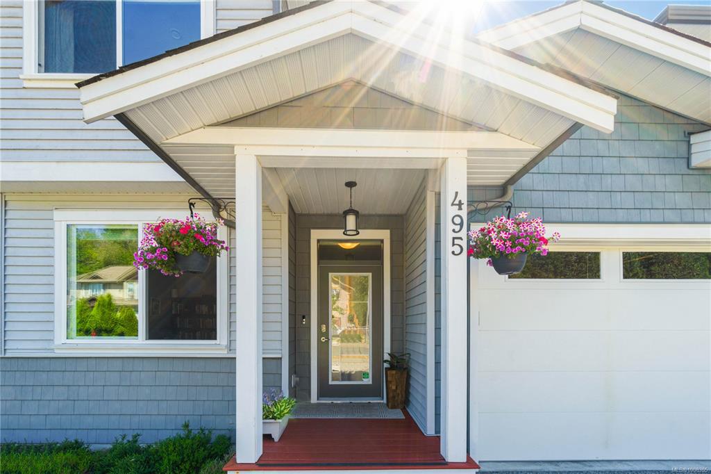 Second View of 495 Menzies Ridge Dr, Nanaimo, BC, V9R 0C4