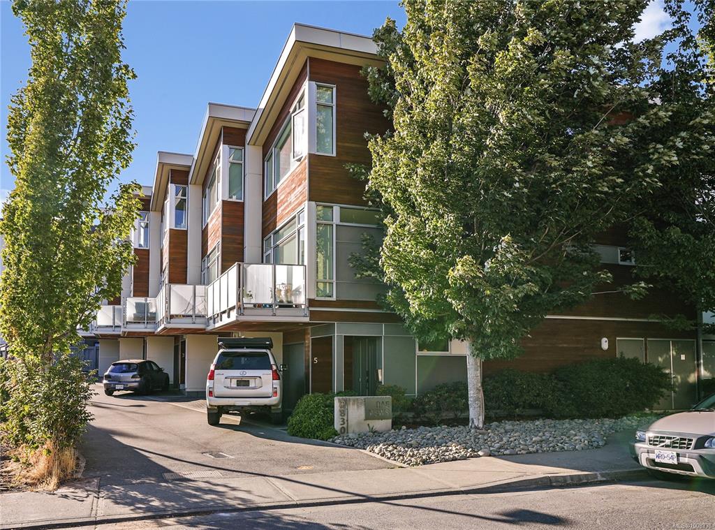 2830 Irma St, 1008338, BC,