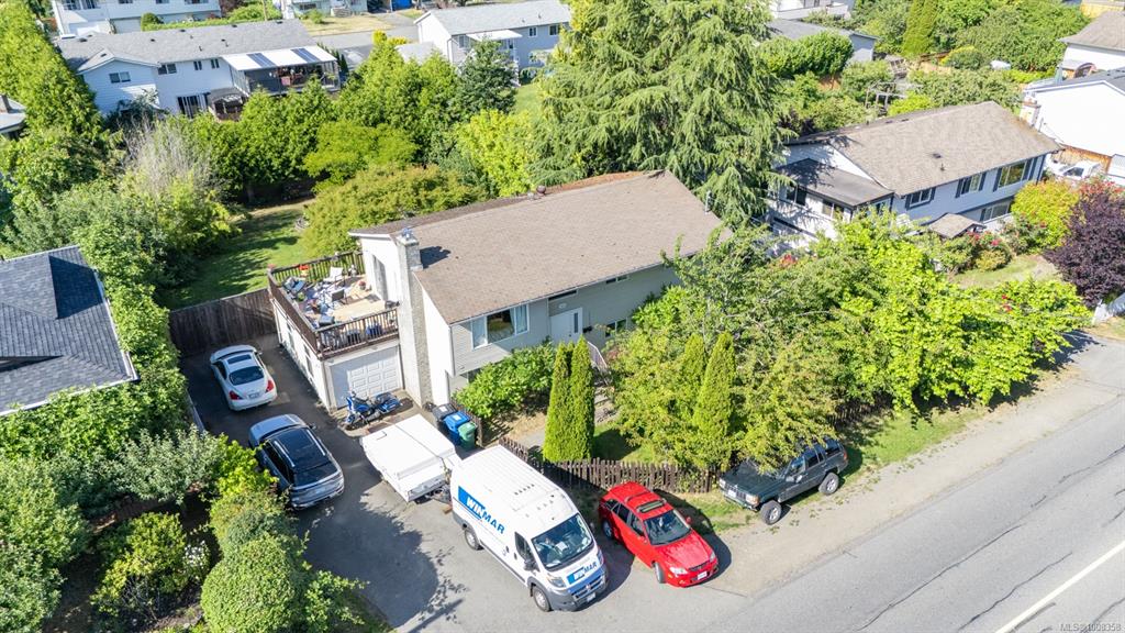1616 Meredith Rd, 1008358, BC,
