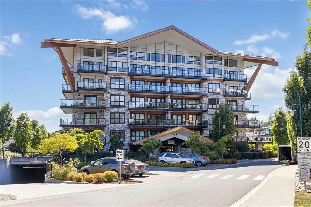 747 Travino Lane, 1008388, BC,