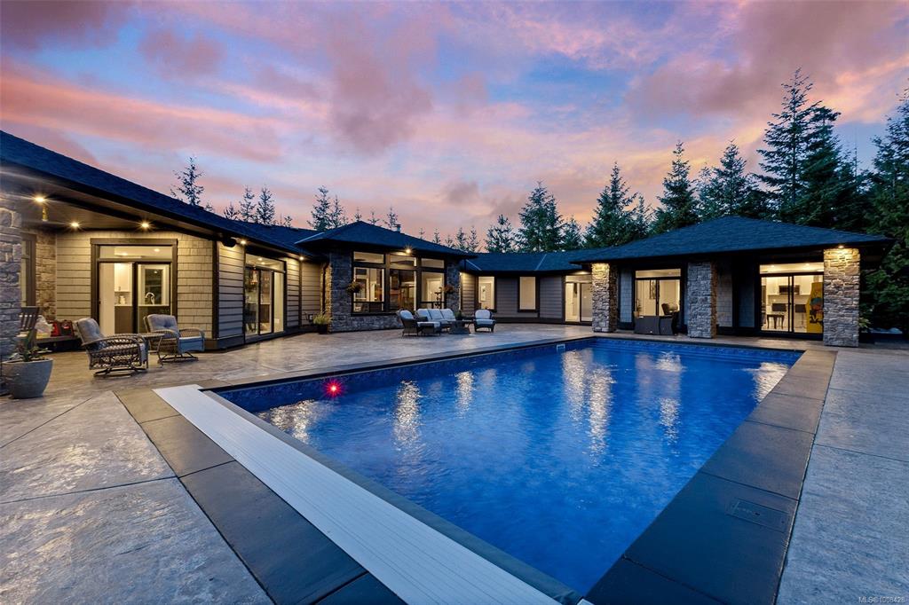 Fourth View of 2605 Timber Ridge Rd, Shawnigan Lake, BC, V0R 2W1