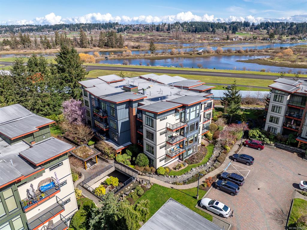 2300 Mansfield Dr, 1008437, BC,