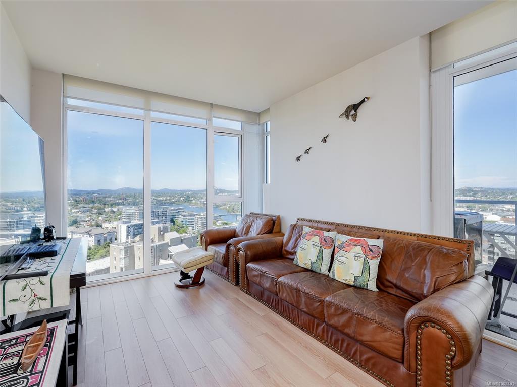 Third View of 83 Saghalie Rd, Victoria, BC, V9A 0E7