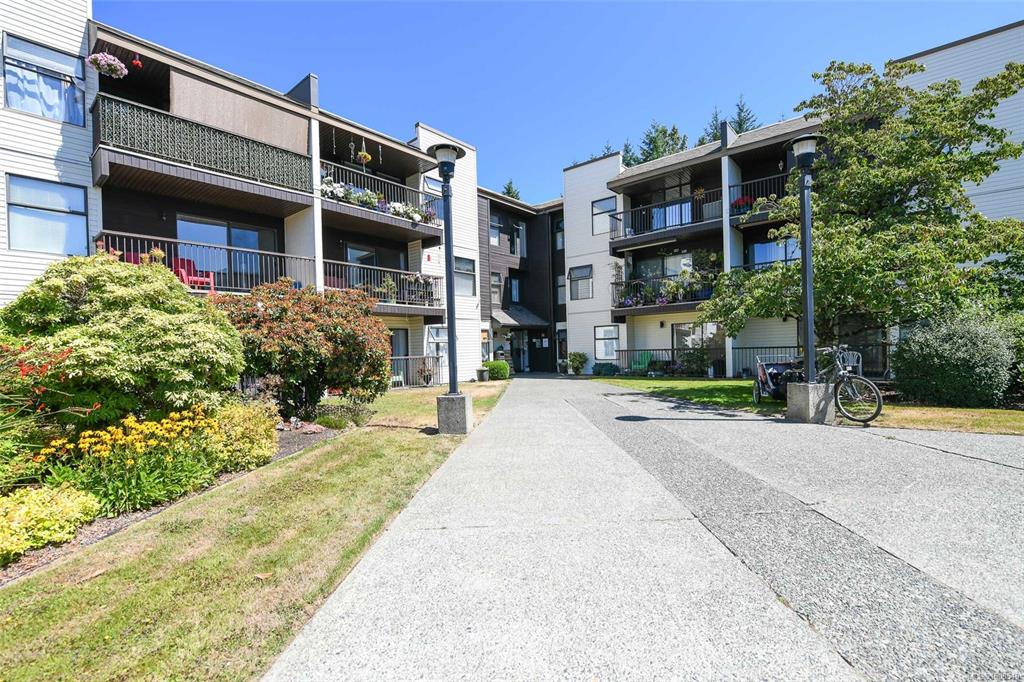 585 Dogwood St S, 1008510, BC,