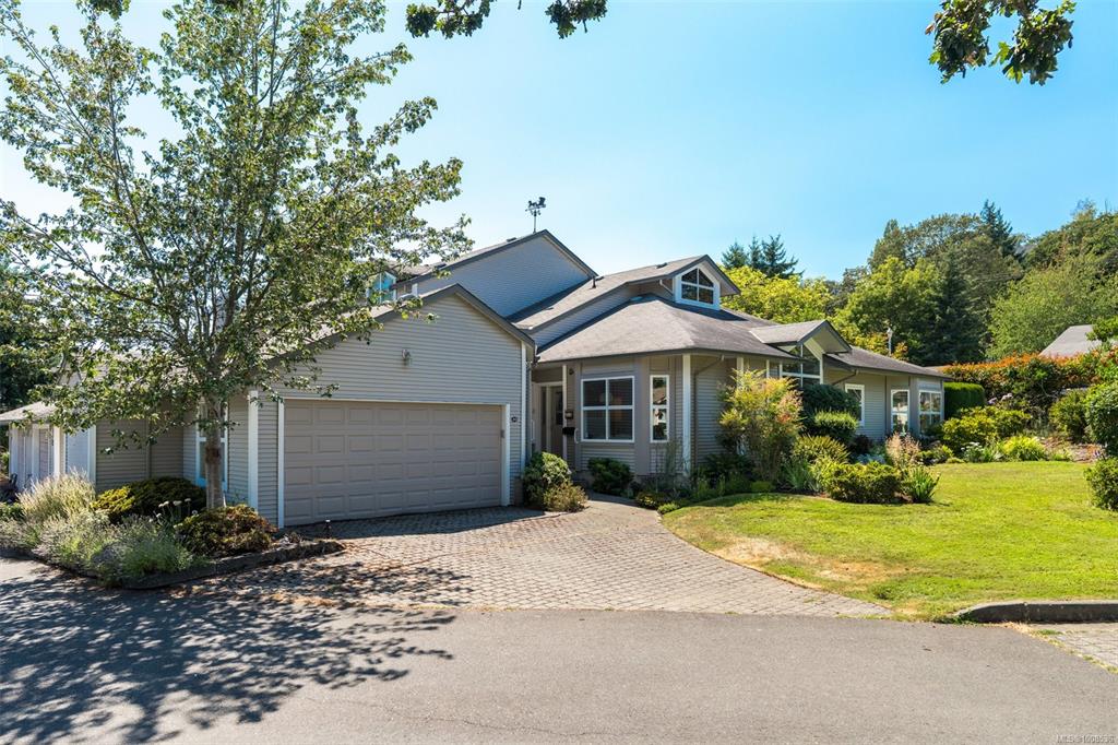 Second View of 3633 Cedar Hill Rd, Saanich, BC, V8P 3Z3