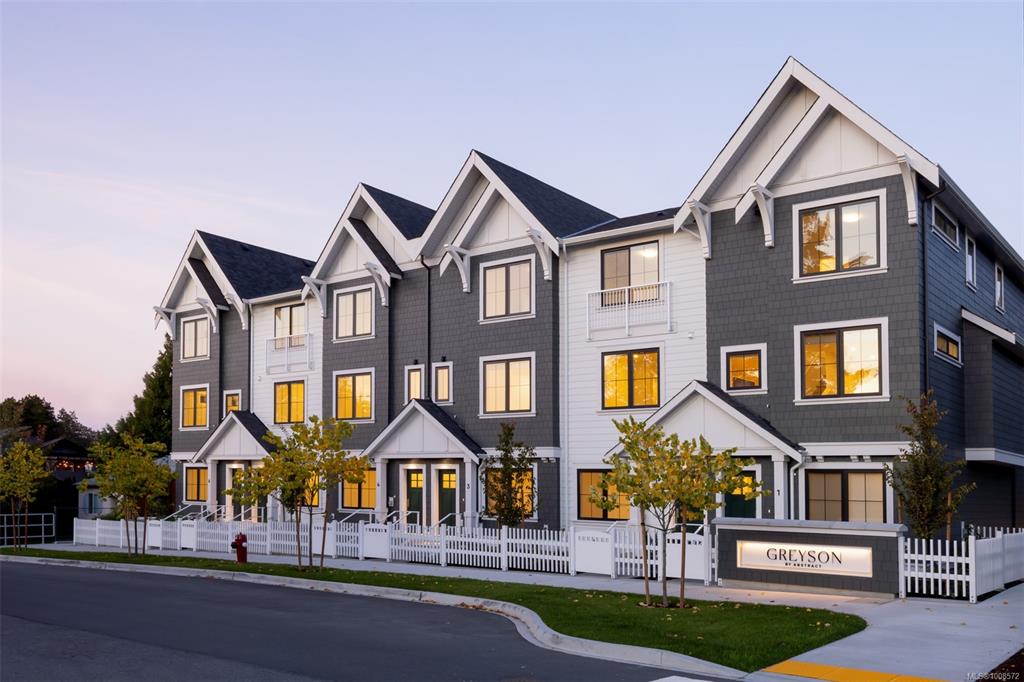 3450 Whittier Ave, 1008572, BC,