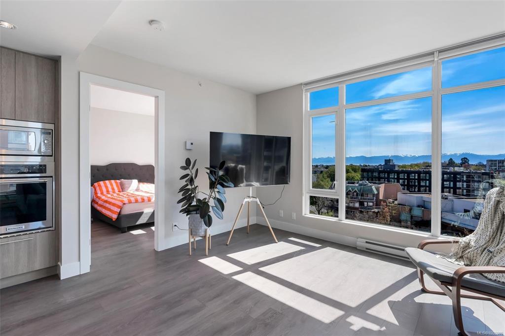 960 Yates St, 1008609, BC,