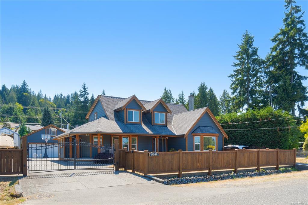 Second View of 5541 Westdale Rd, Nanaimo, BC, V9V 1G4