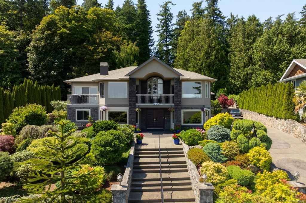 7012 Island View Pl, 1008615, BC,
