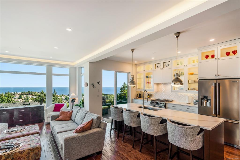 Fifth View of 4724 Horizon Dr, Nanaimo, BC, V9T 0C1