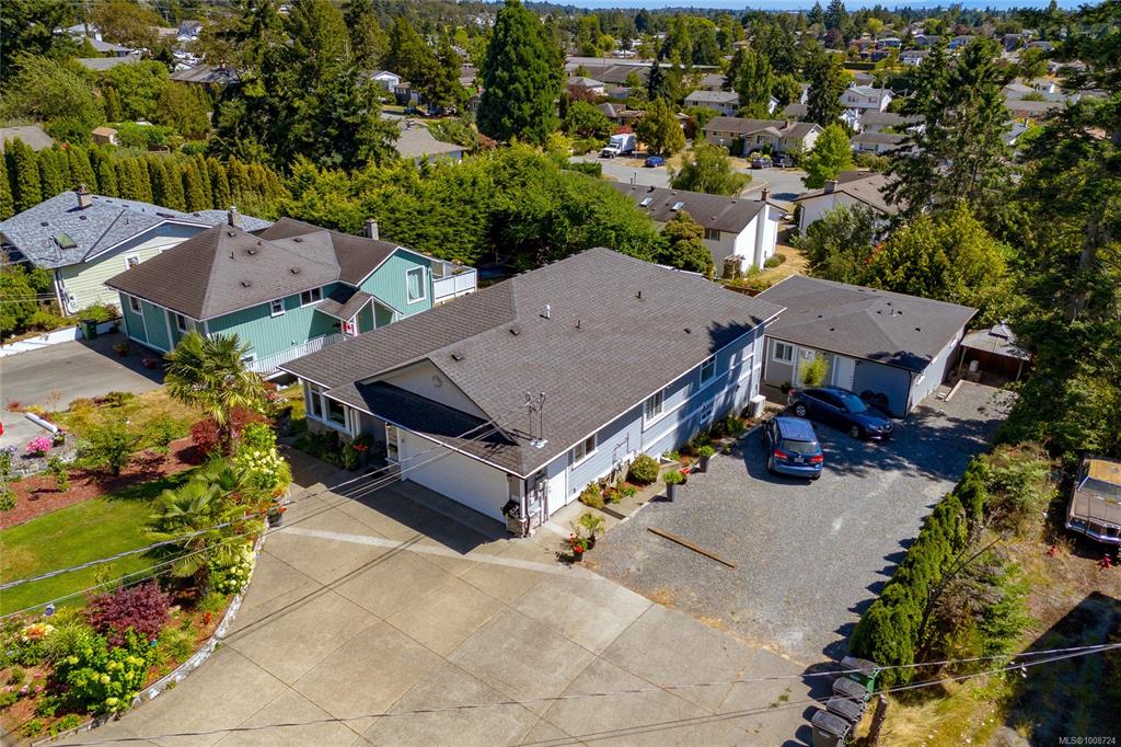 Fourth View of 555 Leaside Ave, Saanich, BC, V8Z 2K9