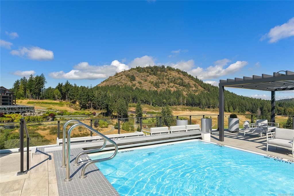 2000 Hannington Rd, 1008734, BC,