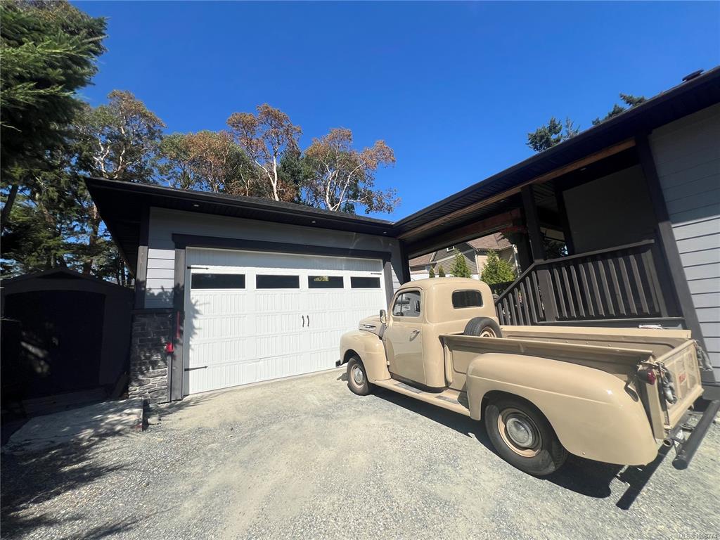 Fourth View of 2618 Natalie Rd, Shawnigan Lake, BC, V8H 2H7