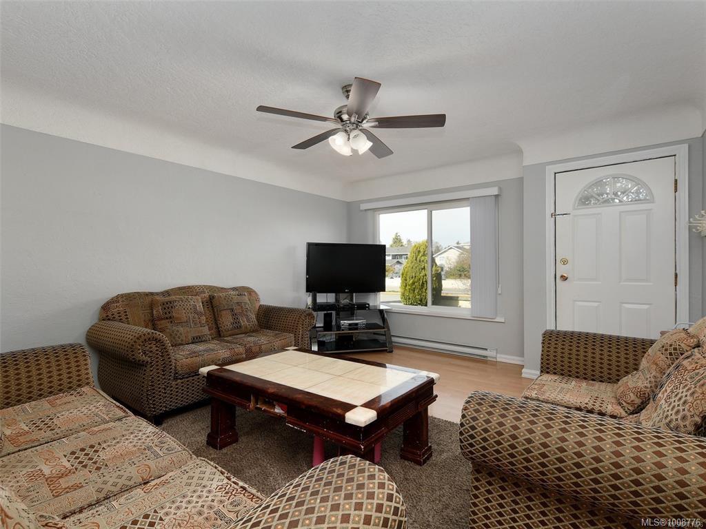 Third View of 85 Battleford Ave, Saanich, BC, V8Z 1K5